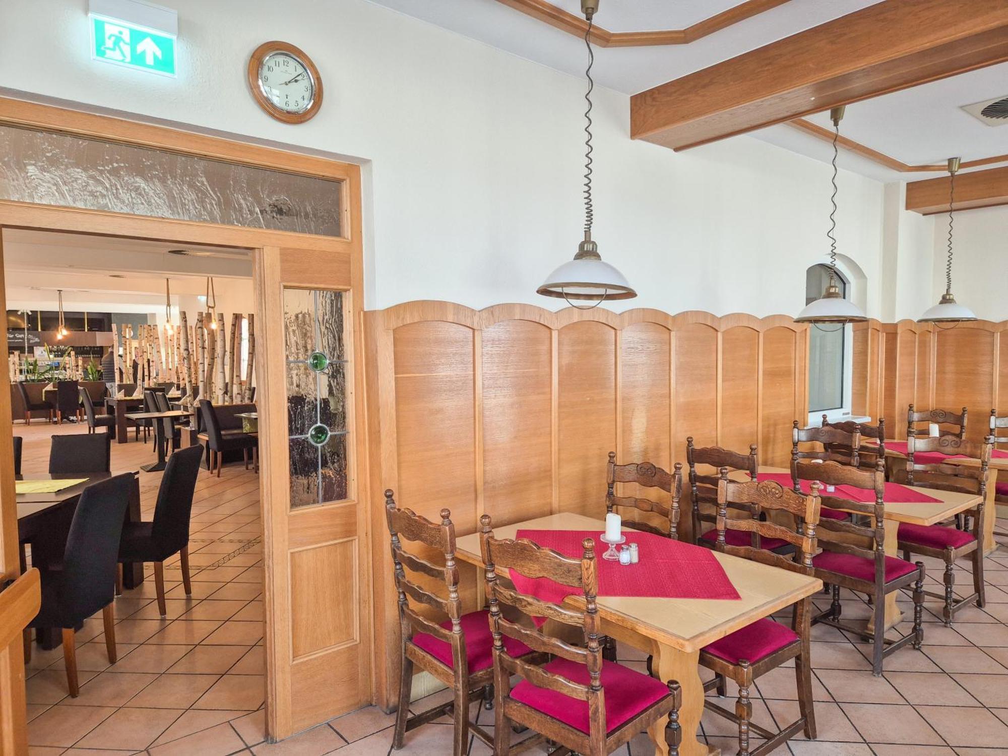 Hotel Lengenfelder Hof Lengenfeld  المظهر الخارجي الصورة