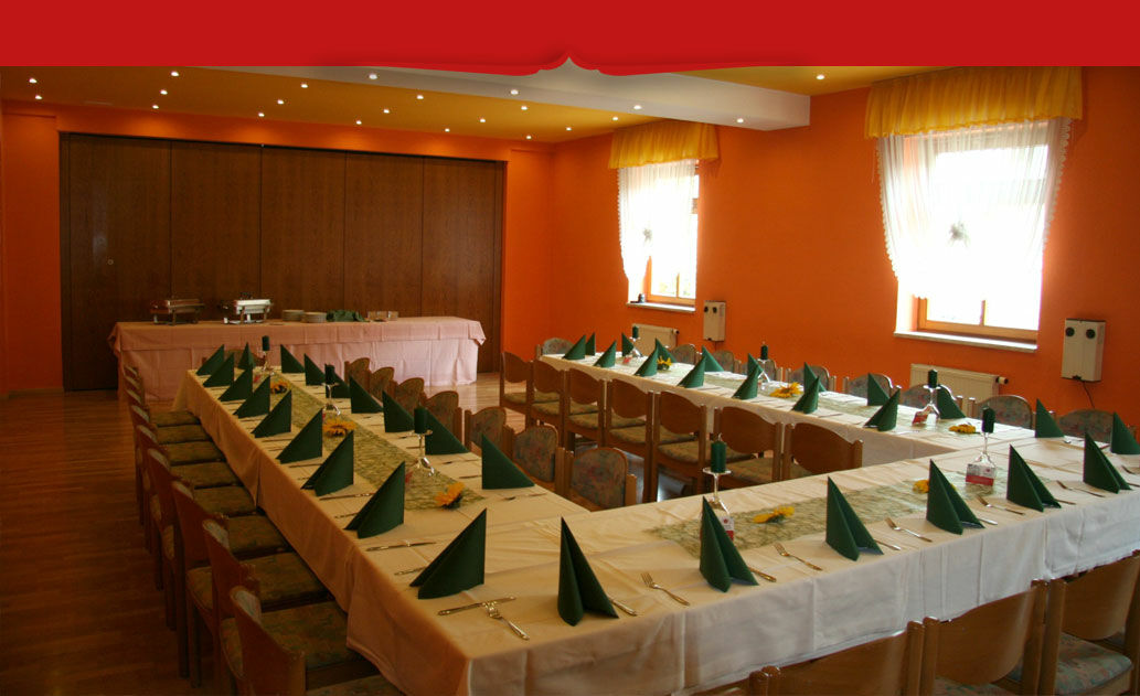 Hotel Lengenfelder Hof Lengenfeld  المظهر الخارجي الصورة